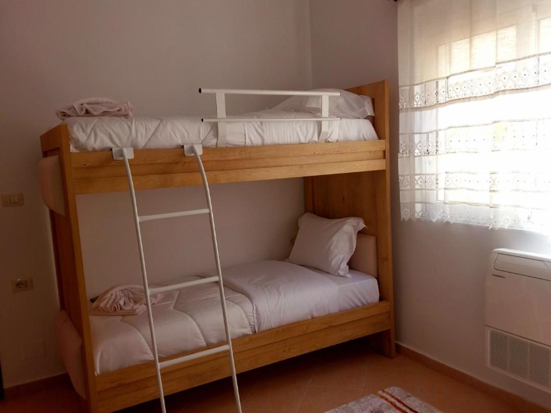 Apartment Antigona Gjirokastër Zimmer foto