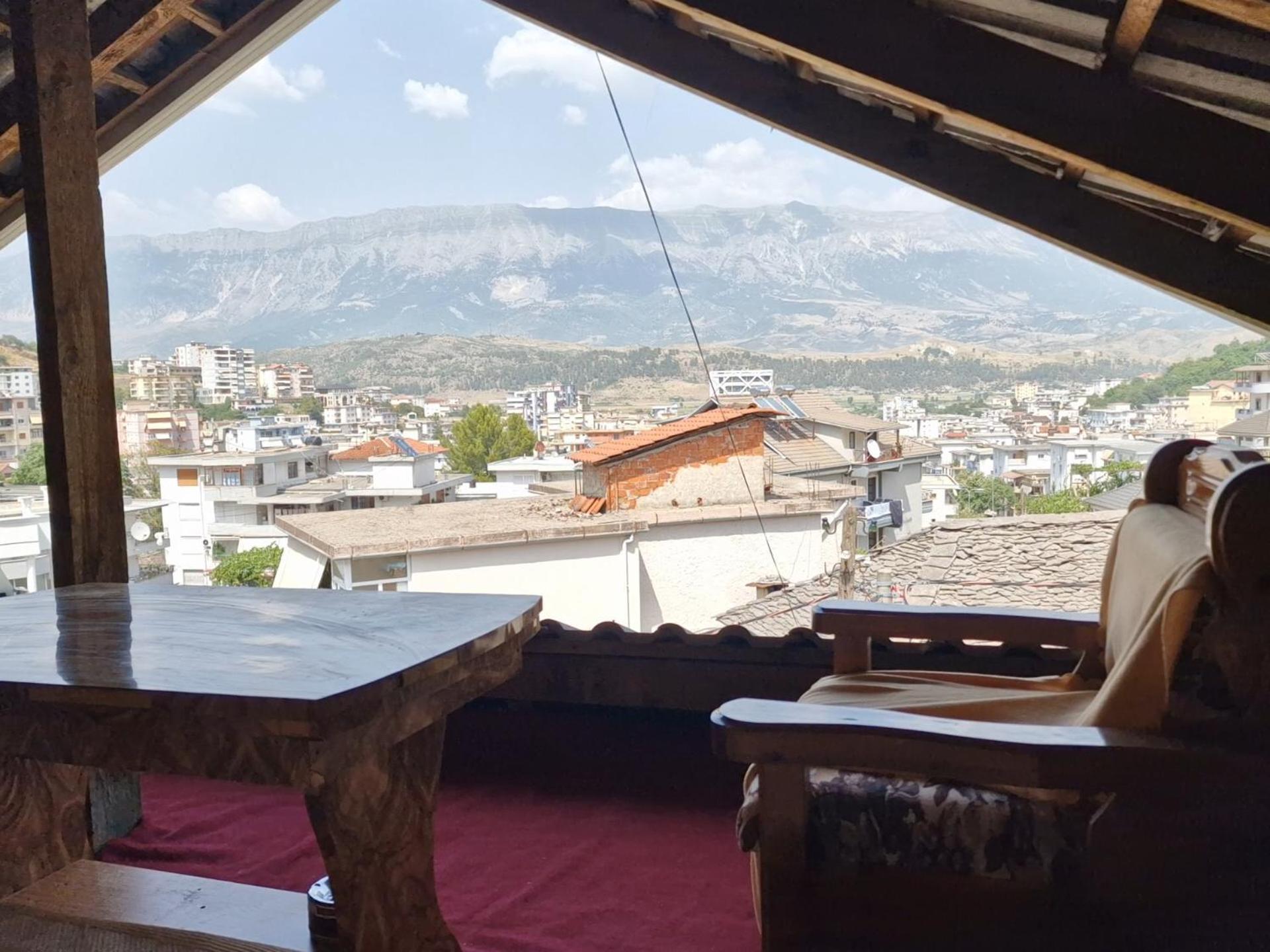 Apartment Antigona Gjirokastër Exterior foto